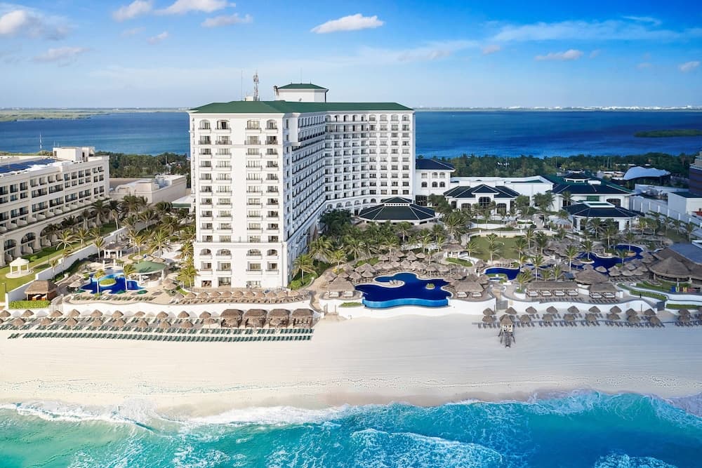 sobre el hotel JW Marriott Cancun Resort & Spa