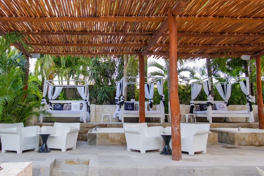 Hotel Oh! Cancun The Urban Oasis & Beach Club