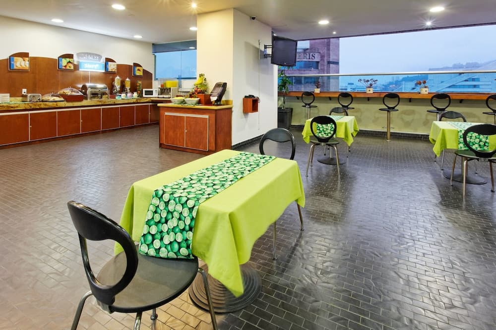 Hotel Holiday Inn Express Medellin