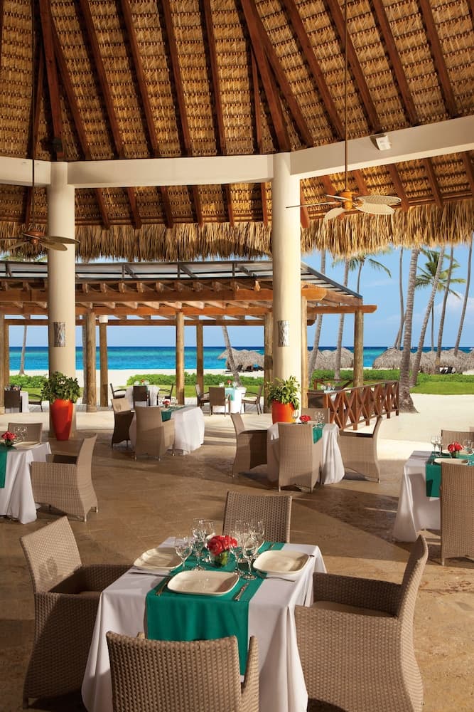 Hotel Secrets Royal Beach Punta Cana