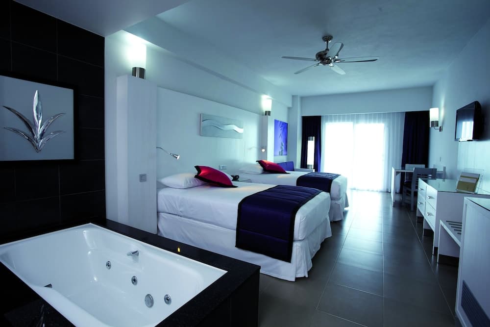 Hotel Riu Palace Peninsula - All Inclusive