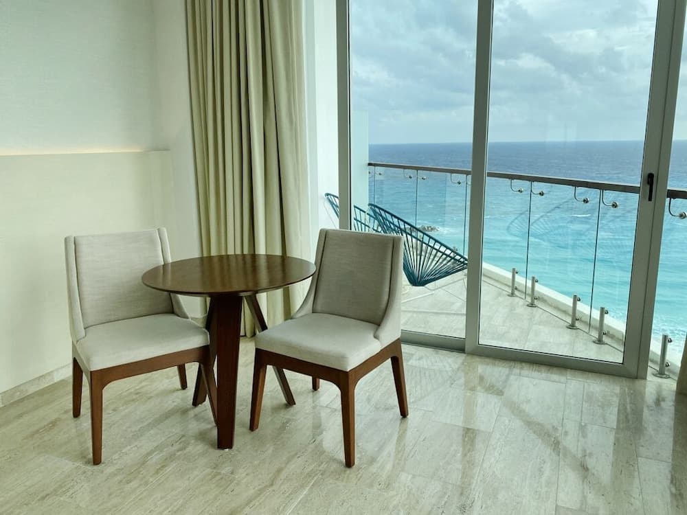 Hotel Krystal Grand Cancun All Inclusive