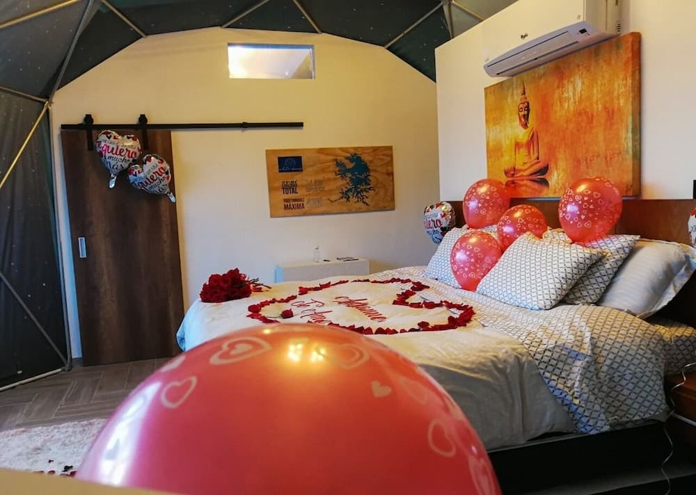Hotel WHITE DOMES GLAMPING