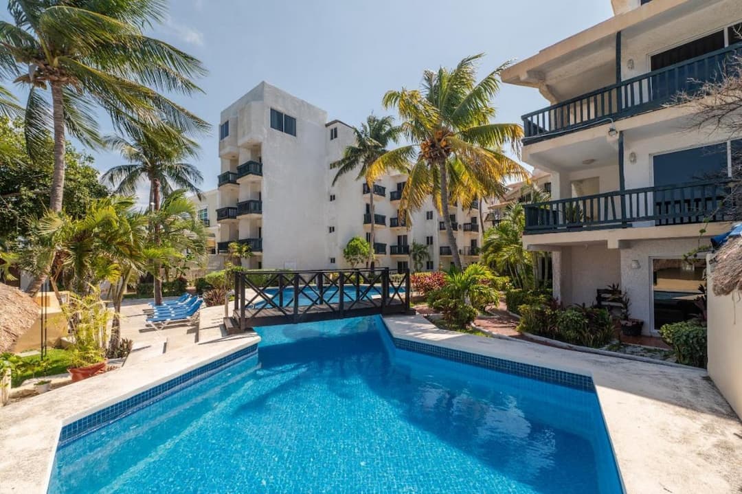 sobre el hotel Hotel Imperial Laguna Faranda Cancún