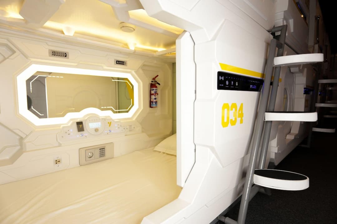 Hotel The Yellow Capsule Cancun