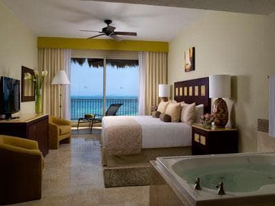 Hotel Villa del Palmar Cancun Luxury Beach Resort & Spa