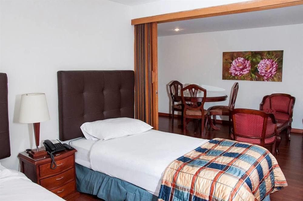 Hotel Apartaestudios Los Andes