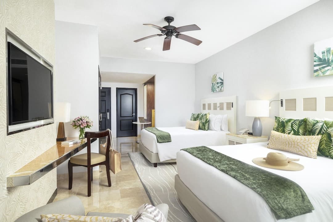 Hotel Villa del Palmar Cancun Luxury Beach Resort & Spa