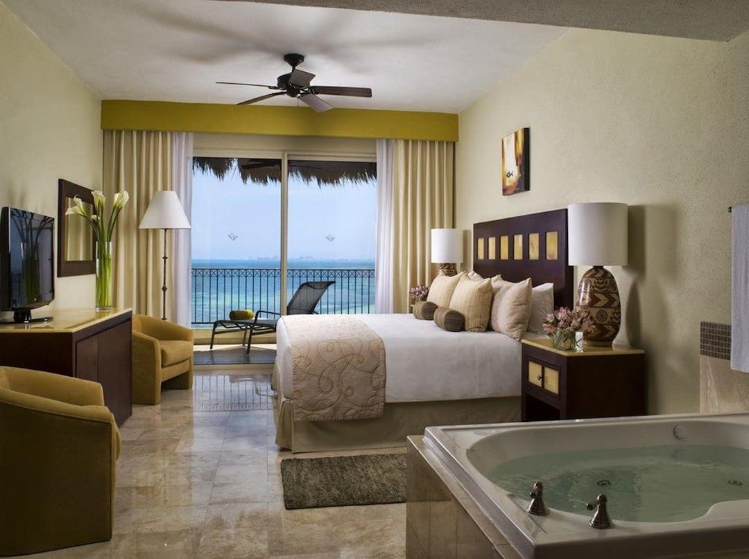 Hotel Villa del Palmar Cancun Luxury Beach Resort & Spa