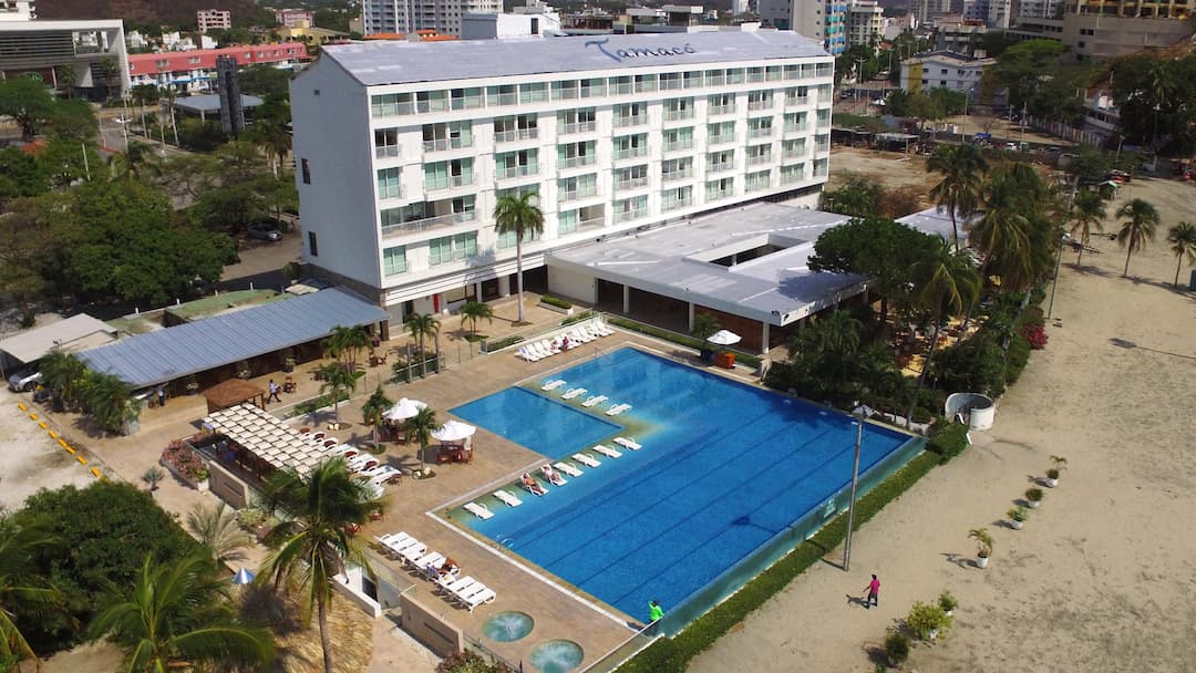 Hotel Tamaca Beach Resort Hotel