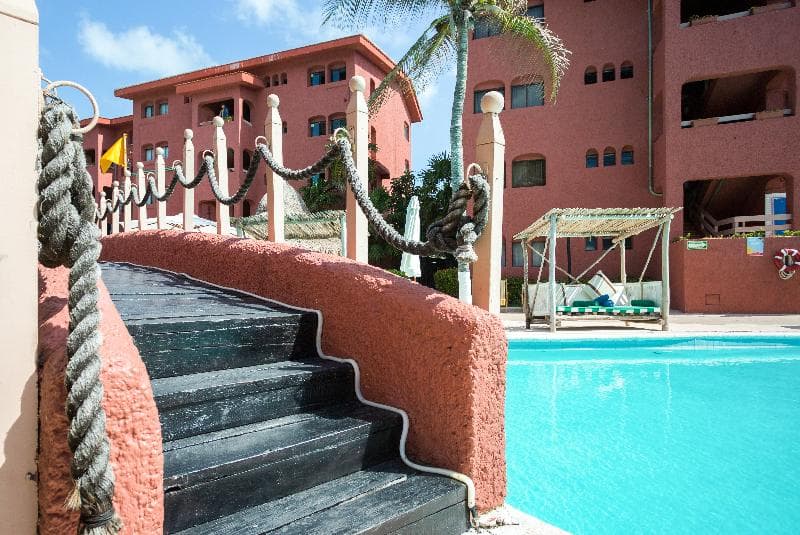 Hotel Selina Cancun Laguna Hotel Zone