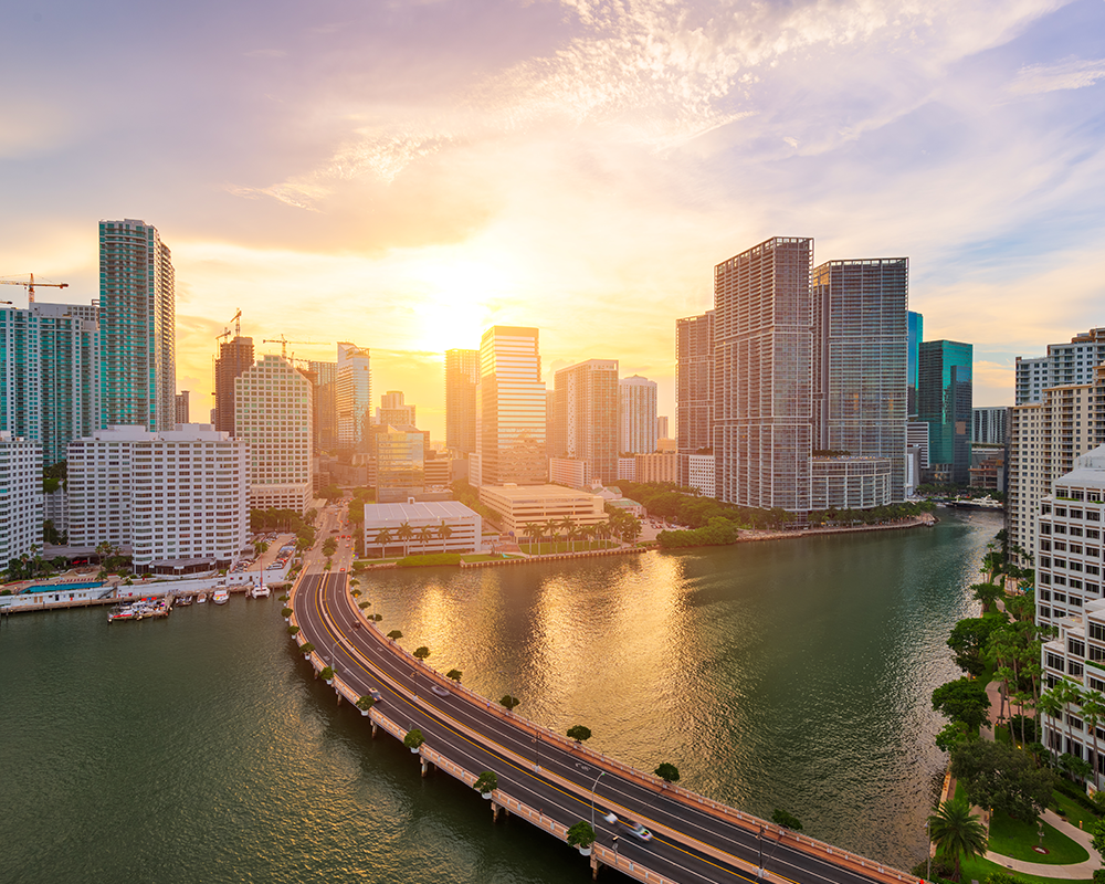 Vuelos desde Miami hacia Esenboga Arpt (ank Esb)